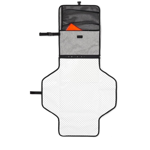 Skip Hop Portable Baby Changing Pad, Pronto, Grey Melange - Picture 3 of 5